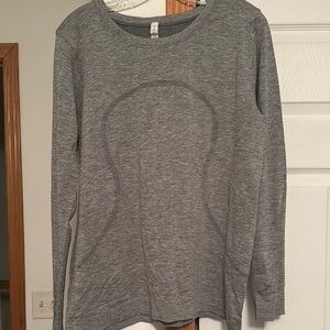 Lululemon Swiftly Tech Long-Sleeve Shirt 2.0 Hip Length